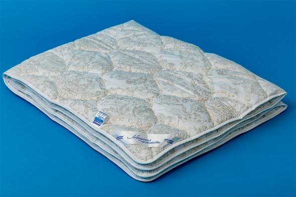 Одеяло всесезонное полутороспальное Лебединая нежность в Иваново - изображение